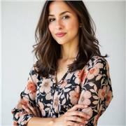 Soy profesora de inglés con más de 10 años de experiencia enseñando a estudiantes de todas las edades y niveles!